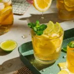 Τα 6 πιο δροσιστικά ποτά για να την παλέψετε στον καύσωνα