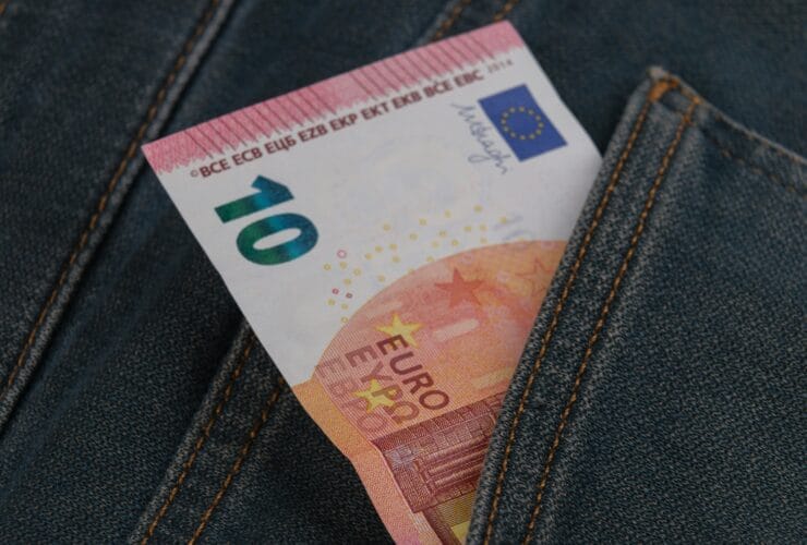 ΕΟΠΥΥ: Πώς θα κάνετε αίτηση για επίδομα αεροθεραπείας 200 ευρώ