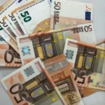 Επιστροφή ενοικίου και επίδομα 250 ευρώ: Πότε οι πληρωμές