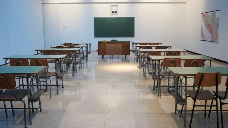 Ποιες άδειες δικαιούται ένας μόνιμος εκπαιδευτικός στην Ελλάδα;