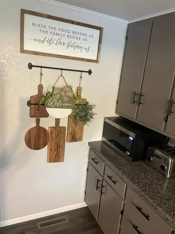 24 μοντέρνες ιδέες για να δώσεις ζωή στους τοίχους της κουζίνας σου