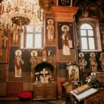 Πότε αγιάζει ο παπάς τα σπίτια 2026: Τι ισχύει για παραμονή & ανήμερα των Φώτων