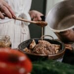 Το παράκανες με το αλάτι στο φαγητό; Πώς να το σώσεις