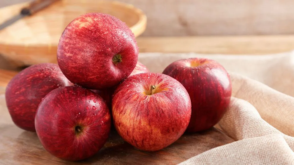 Πώς να αξιοποιείς τα μήλα στην κουζίνα: ιδέες, tips, αποθήκευση & χρήσεις (γλυκές + αλμυρές)