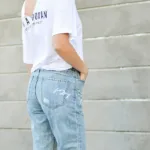 Πώς να μην ξεθωριάζουν τα σκούρα τζιν μετά το πλύσιμο