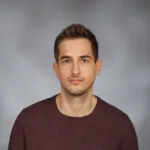 Δρ. Τάσος Σκλάβος, Διδάκτωρ Κοινωνιολογίας & Αρχισυντάκτης E-HowTo.gr