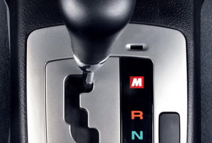 Αυτόματο κιβώτιο ταχυτήτων: Πώς θα χρησιμοποιείς σωστά το P και το N για να μην πάθεις ζημιά