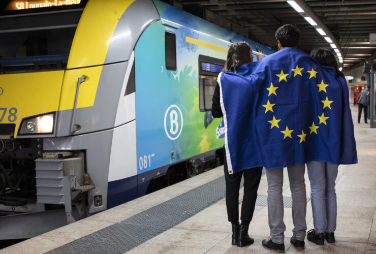 Πώς θα διεκδικήσεις τα δικαιώματά σου αν το τρένο καθυστερήσει ή ακυρωθεί – Ο πλήρης οδηγός για Ελλάδα & ΕΕ