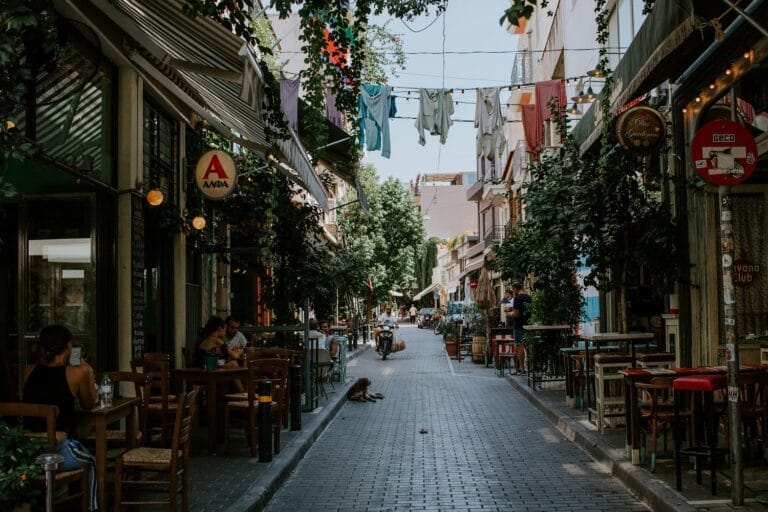 Παράταση στο ανώτατο πλαφόν 3% αύξηση για τα ενοίκια των επιχειρήσεων