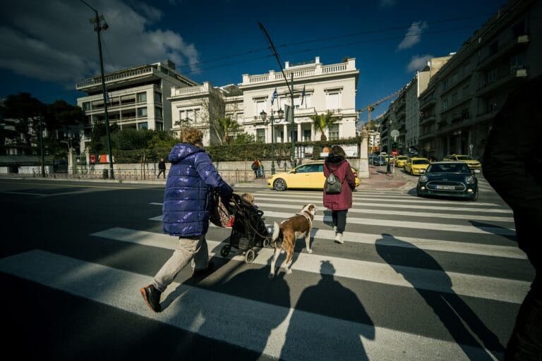 Πώς κάμερες ΑΙ θα μοιράζουν κλήσεις στα λεωφορεία