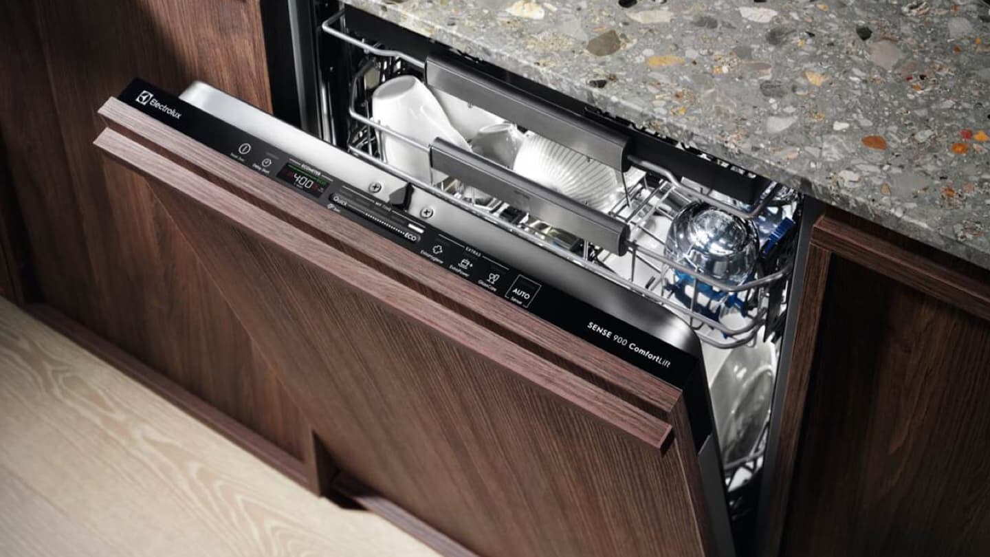 Πλυντήριο πιάτων: Κρυφές ρυθμίσεις που ρίχνουν τον λογαριασμό ρεύματος