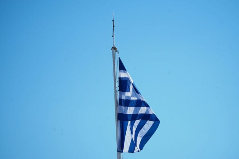 17 Νοέμβρη: Τι ισχύει με τα φροντιστήρια