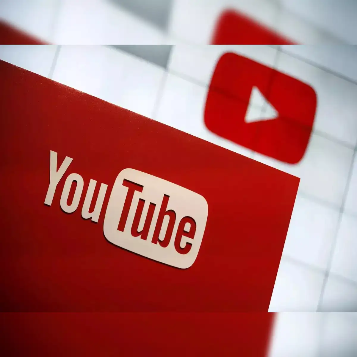Πώς να κατεβάσεις νόμιμα βίντεο από το YouTube