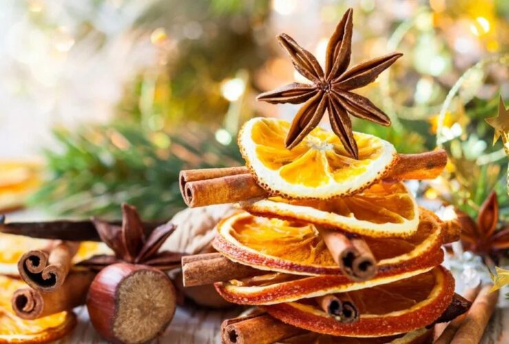 Πώς να φτιάξεις χριστουγεννιάτικα κεριά με άρωμα κανέλας & πορτοκάλι