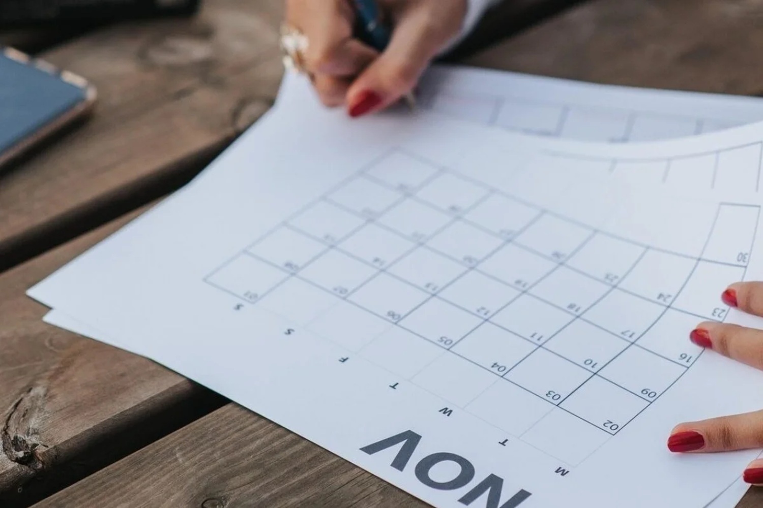 Αργίες 2026: Πότε καθόμαστε; Όλα τα τριήμερα & το μεγάλο τετραήμερο της νέας χρονιάς