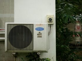 Πόσο ρεύμα καίει: Θερμοσίφωνας, κλιματιστικό ή αερόθερμο; [Υπολογισμός σε Ευρώ]