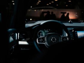 Οι αυτοκινητοβιομηχανίες αποχαιρετούν το Android Auto – ιδού ο λόγος