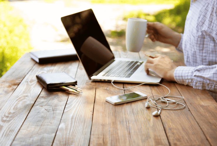 Πώς μπορώ να γίνω freelancer;