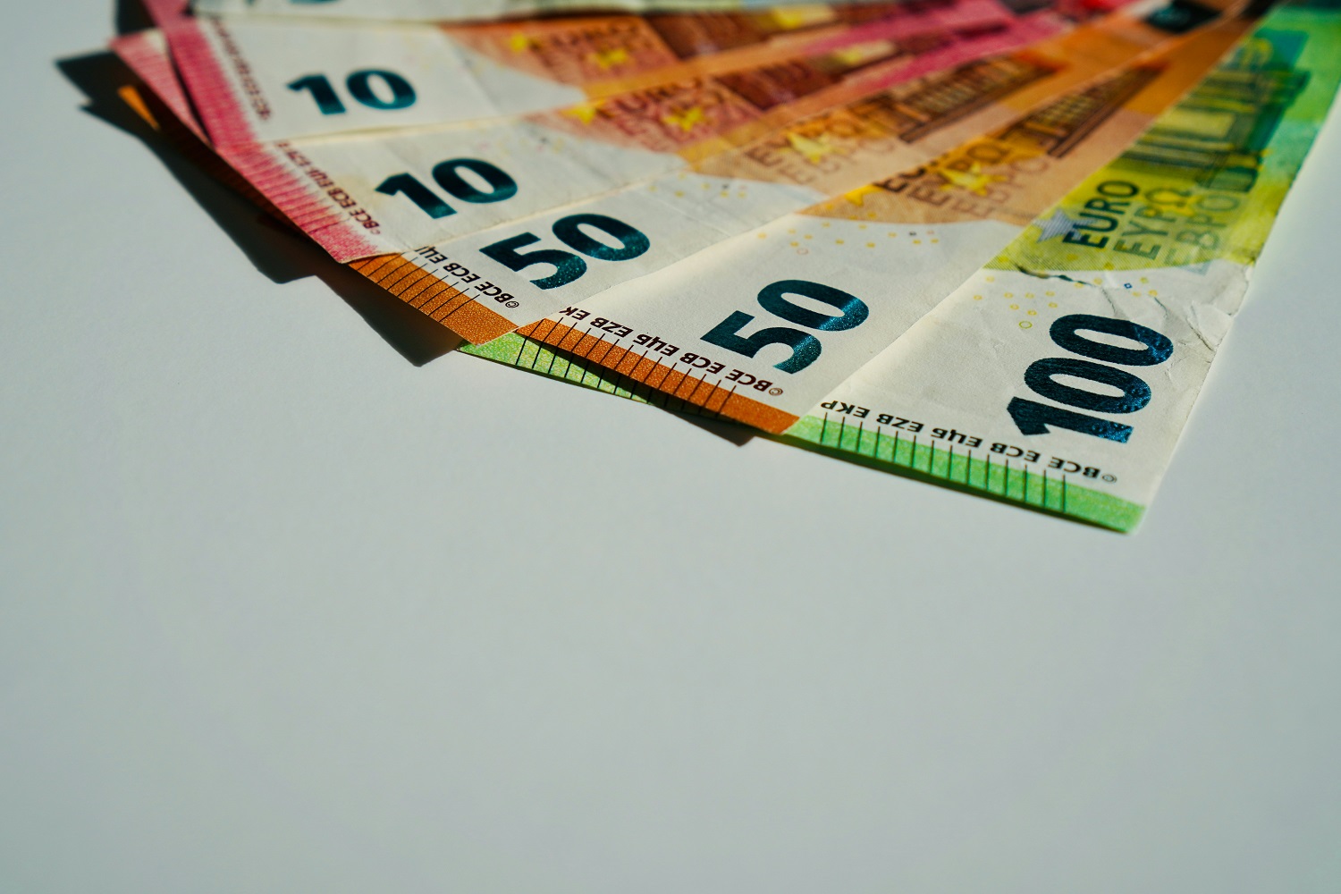 e-ΕΦΚΑ – ΔΥΠΑ: Οι πληρωμές από 8 έως 12 Δεκεμβρίου