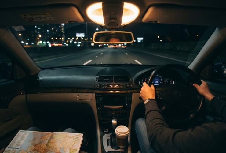 Καινούργια μπαταρία και το αμάξι είναι νεκρό το πρωί; Ο έλεγχος των 5 λεπτών για να βρεις ποιος σου κλέβει το ρεύμα