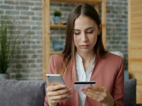 ΑΑΔΕ: Πώς να πληρώνετε εύκολα τις οφειλές σας με Barcode και QR Code