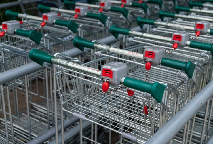 Ανοιχτά καταστήματα σήμερα Κυριακή – Ποια σούπερ μάρκετ είναι ανοιχτά