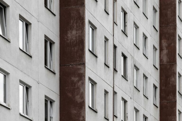 Κοινόχρηστα πολυκατοικίας: Τι ισχύει για όσους δεν πληρώνουν