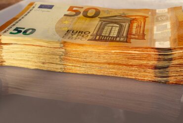 ΣΥΝΤΑΞΕΙΣ ΜΑΪΟΥ