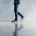 18.000 vs 4.000: Η σοκαριστική αλήθεια για το πόσα βήματα κάναμε παλιά και πόσα σήμερα