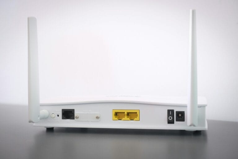 Γιατί πρέπει να κλείνετε το WiFi μόλις βγαίνετε από το σπίτι: Η παγίδα που αδειάζει λογαριασμούς