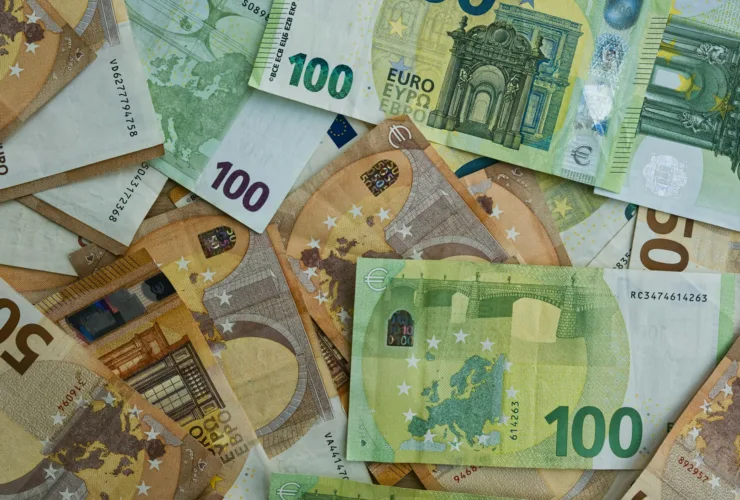 Voucher ΔΥΠΑ 750 ευρώ – Πόσα θα πάρετε καθαρά