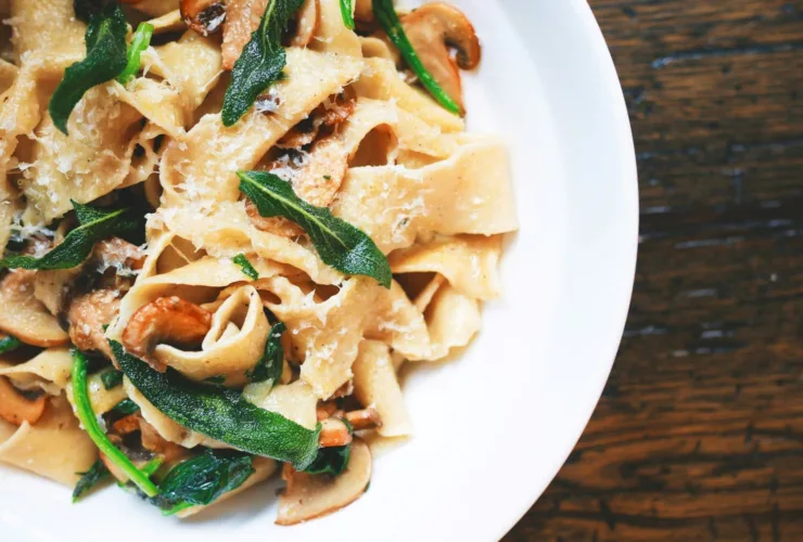 ΜΑΚΑΡΟΝΙΑ, ΡΥΖΙ, ΣΤΟΜΑΧΙ