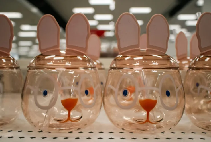 Ανοιχτά μαγαζιά Πάσχα 2026: Ποια Κυριακή θα λειτουργήσουν