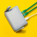 Κοιμάσαι με το ρούτερ στο κομοδίνο; Γιατί πρέπει να το βγάλεις ΤΩΡΑ από το δωμάτιο!