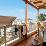 Net Billing: Όλες οι αλλαγές στην αυτοκατανάλωση ρεύματος και τα φωτοβολταϊκά στο μπαλκόνι
